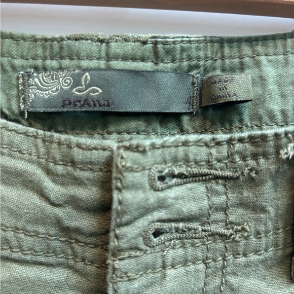 Prana cropped / capri hiking pants - Picture 2 of 4